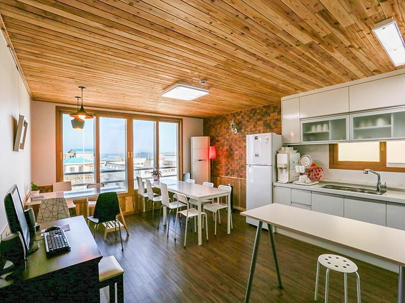 Be Road House 호텔 제주 외부 사진